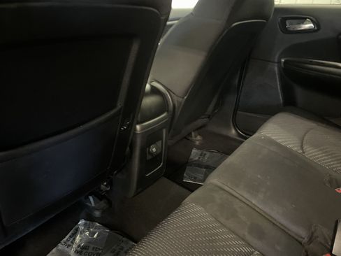 Used 2014 Dodge Journey SXT w/ Comfort/Convenience Group AWD/4WD image 21