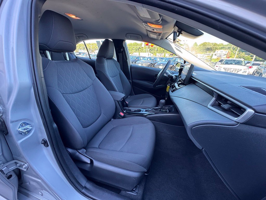 Used 2022 Toyota Corolla LE FWD image 26