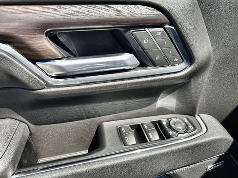 New 2026 GMC Sierra 1500 SLT image 22