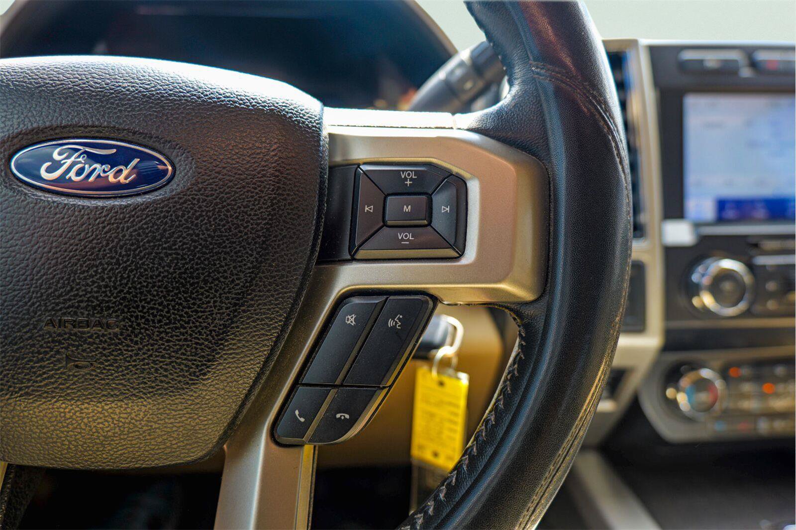 Used 2020 Ford F250 Lariat w/ Lariat Value Package AWD/4WD image 29
