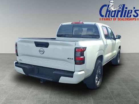 Certified 2025 Nissan Frontier SV w/ SV Convenience Package AWD/4WD image 4