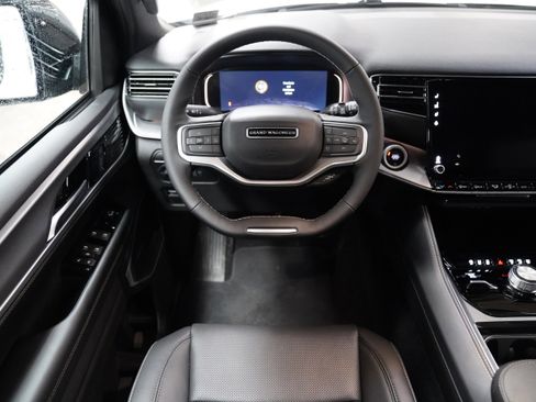 New 2026 Jeep Grand Wagoneer Limited image 13