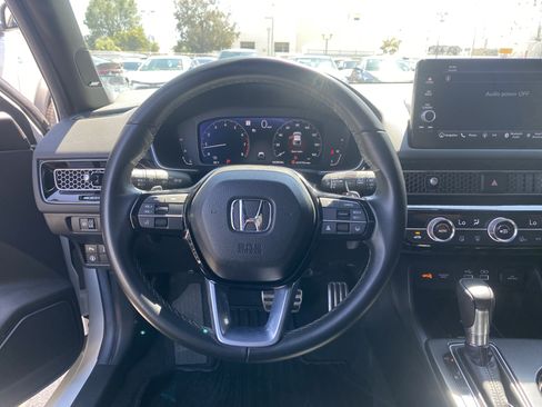 Used 2024 Honda Civic Sport Touring image 11
