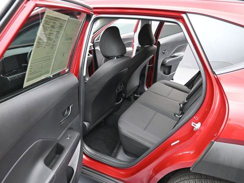 Certified 2025 Hyundai Kona SEL FWD image 11