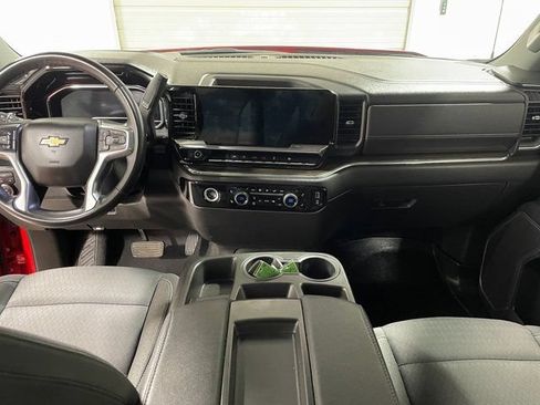 Used 2023 Chevrolet Silverado 1500 LT AWD/4WD image 13