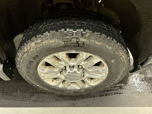 Used 2021 GMC Sierra 2500 Denali w/ Denali Ultimate Package image 8