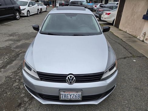 Used 2013 Volkswagen Jetta S image 5