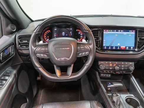 Used 2024 Dodge Durango GT image 11
