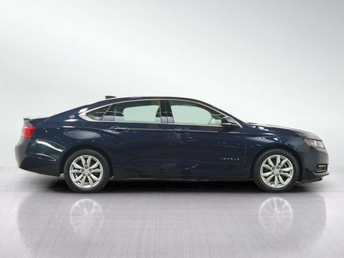 Used 2019 Chevrolet Impala LT w/ Sunroof and Spoiler Package FWD image 6