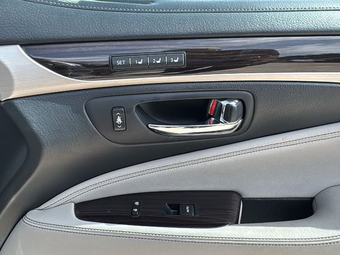 Used 2013 Lexus LS 460 L w/ Preferred Accessory Package image 30