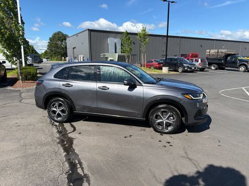 Used 2024 Honda HR-V EX-L image 4