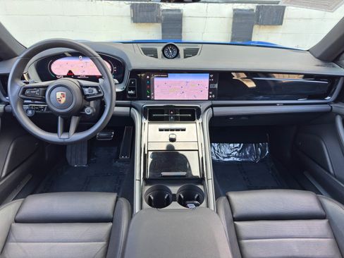 Used 2025 Porsche Panamera w/ Premium Package RWD image 13