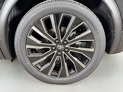 New 2026 Toyota C-HR AWD/4WD image 30