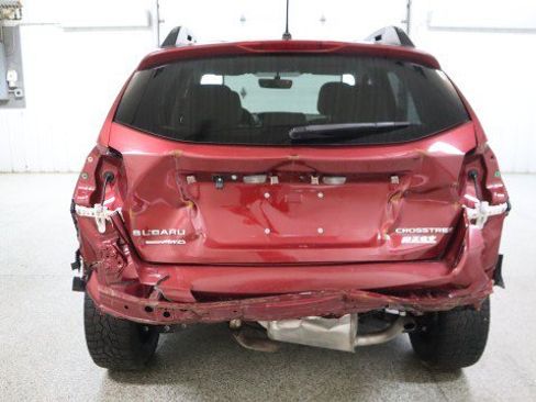 Used 2017 Subaru Crosstrek 2.0i Premium image 8