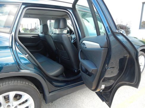 Used 2015 BMW X1 xDrive28i image 31