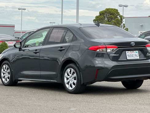Used 2023 Toyota Corolla LE w/ Carpet Mat Package (TMS) FWD image 7