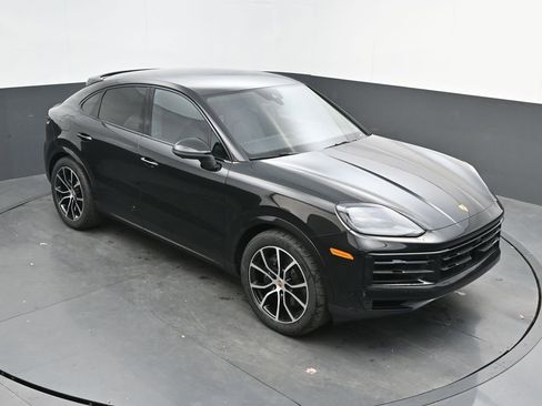 New 2026 Porsche Cayenne Coupe AWD/4WD image 34
