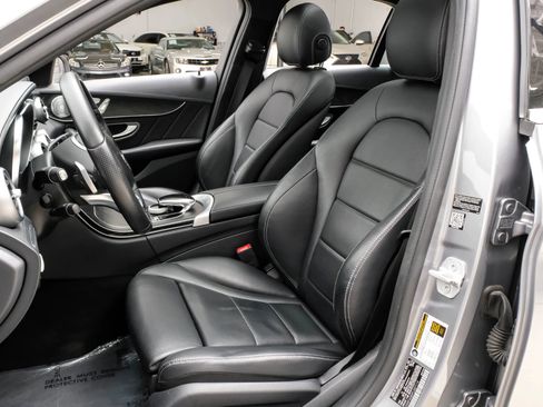 Used 2015 Mercedes-Benz C 400 4MATIC image 30