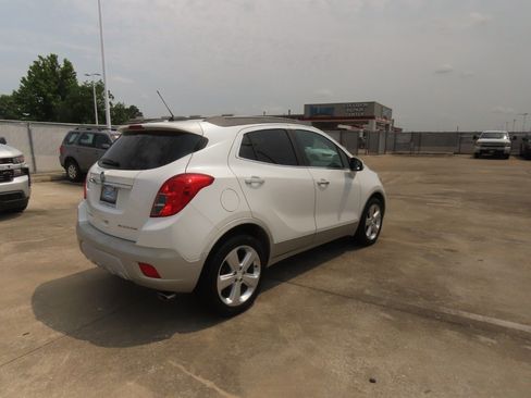 Used 2015 Buick Encore Convenience FWD image 11