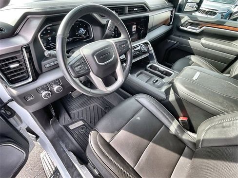 Certified 2024 GMC Sierra 2500 Denali w/ Denali Reserve Package image 10