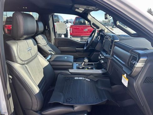 New 2025 Ford F150 Platinum w/ FX4 Off-Road Package image 19