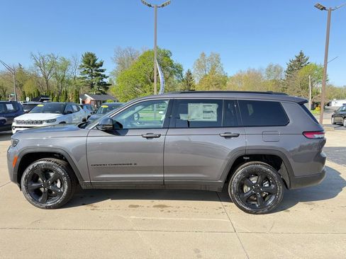 New 2026 Jeep Grand Cherokee L Limited AWD/4WD image 4