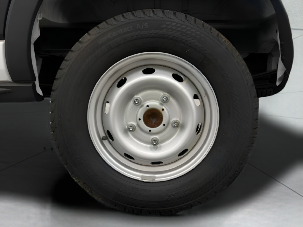Used 2024 Ford Transit 150 Low Roof RWD image 29