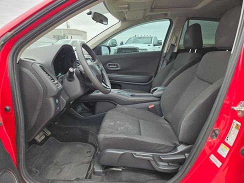 Used 2016 Honda HR-V EX image 9