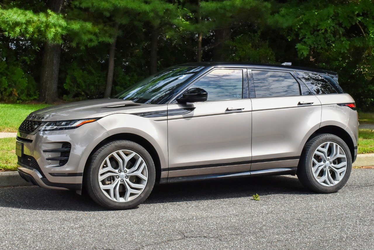Used 2022 Land Rover Range Rover Evoque R-Dynamic SE AWD/4WD image 3