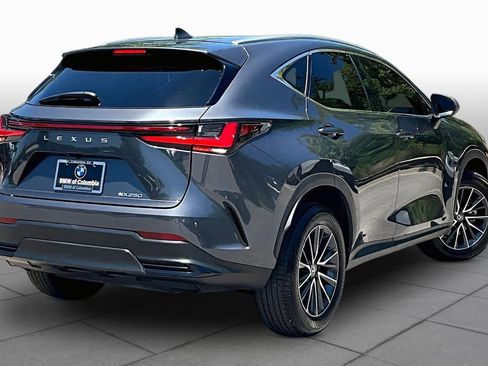 Used 2024 Lexus NX 250 FWD image 12