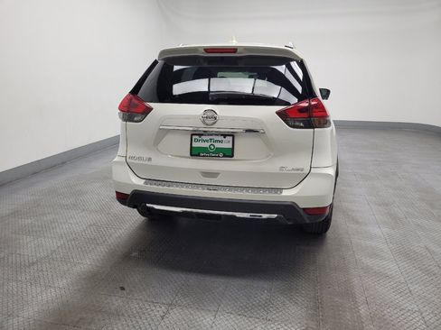 Used 2017 Nissan Rogue SL w/ SL Premium Package image 7