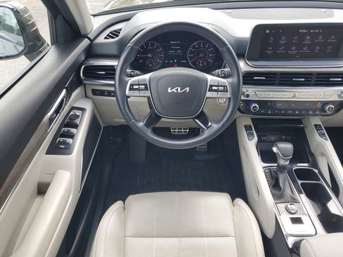Used 2022 Kia Telluride SX w/ Nightfall Edition Package image 29