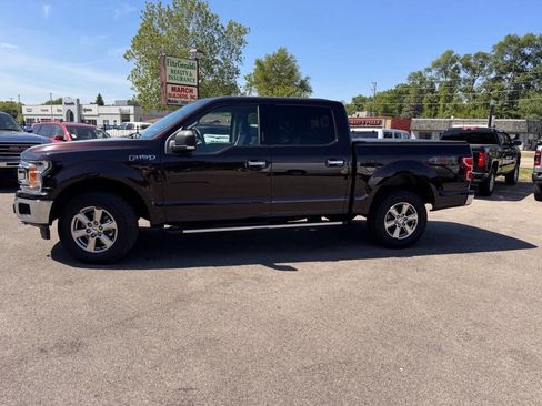 Used 2018 Ford F150 XLT w/ Equipment Group 302A Luxury AWD/4WD image 5