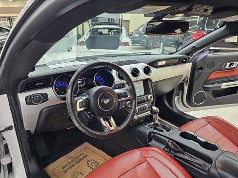 Used 2017 Ford Mustang Premium w/ Equipment Group 201A RWD image 18