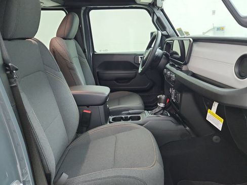 New 2026 Jeep Wrangler Unlimited Sport AWD/4WD image 32