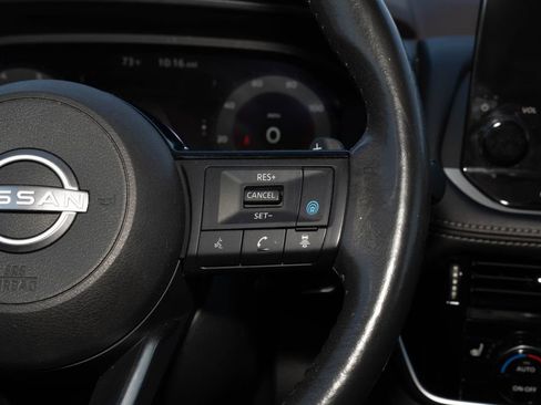 Used 2022 Nissan Rogue Platinum w/ Head-Up Display Package FWD image 29