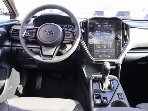 New 2026 Subaru Crosstrek 2.5i Limited w/ Crosstrek Mirror Package image 19