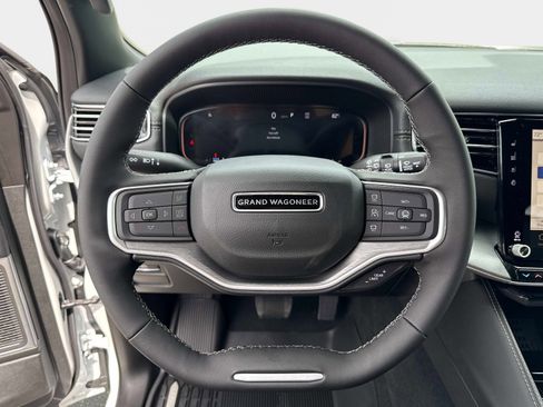 New 2026 Jeep Grand Wagoneer Limited AWD/4WD image 27