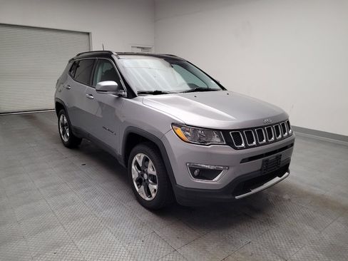 Used 2018 Jeep Compass Limited w/ Navigation Group AWD/4WD image 13