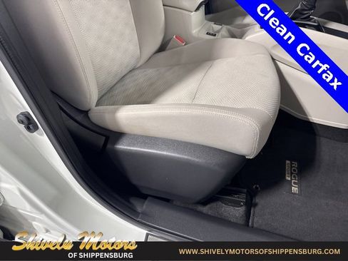 Used 2020 Nissan Rogue Sport SV w/ All-Weather Package image 42