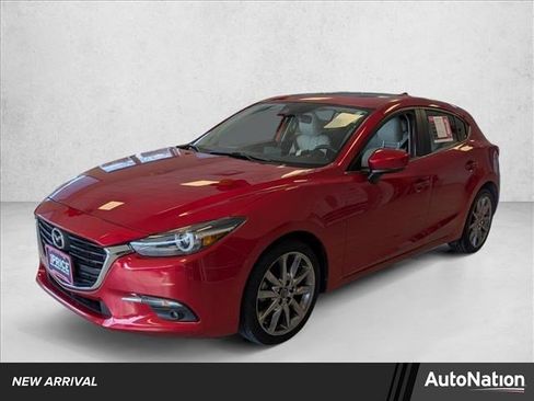 Used 2018 MAZDA MAZDA3 Grand Touring image 1