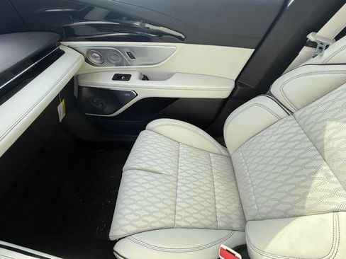 New 2026 Lincoln Nautilus Black Label image 16