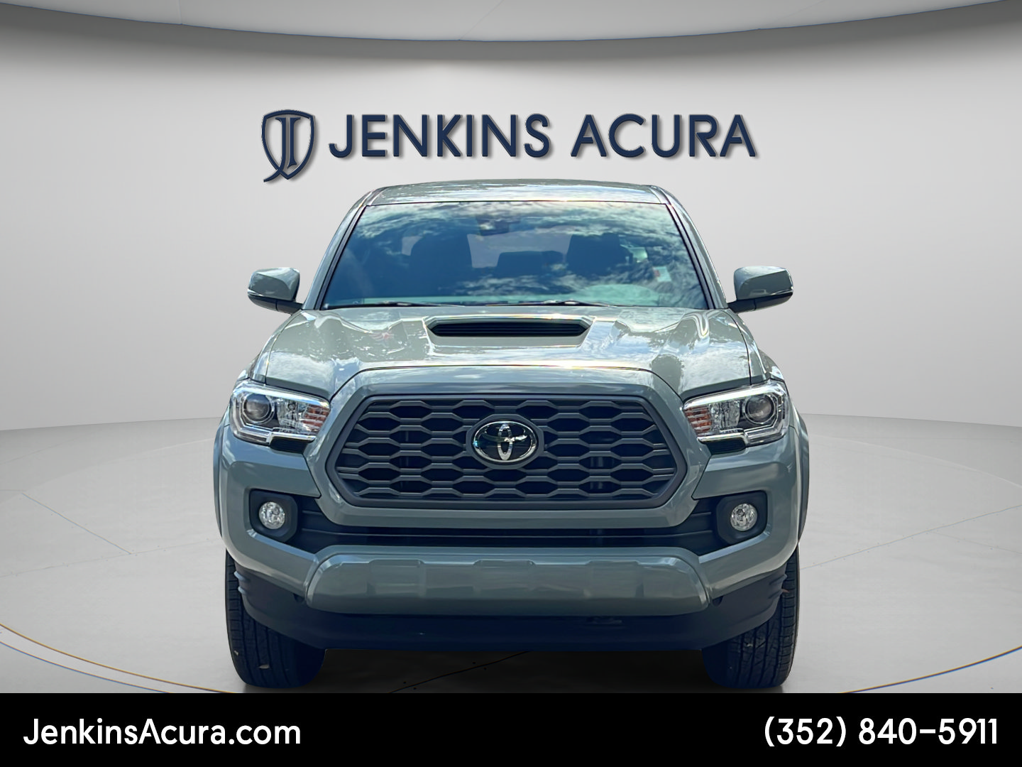 Used 2023 Toyota Tacoma TRD Sport AWD/4WD image 8