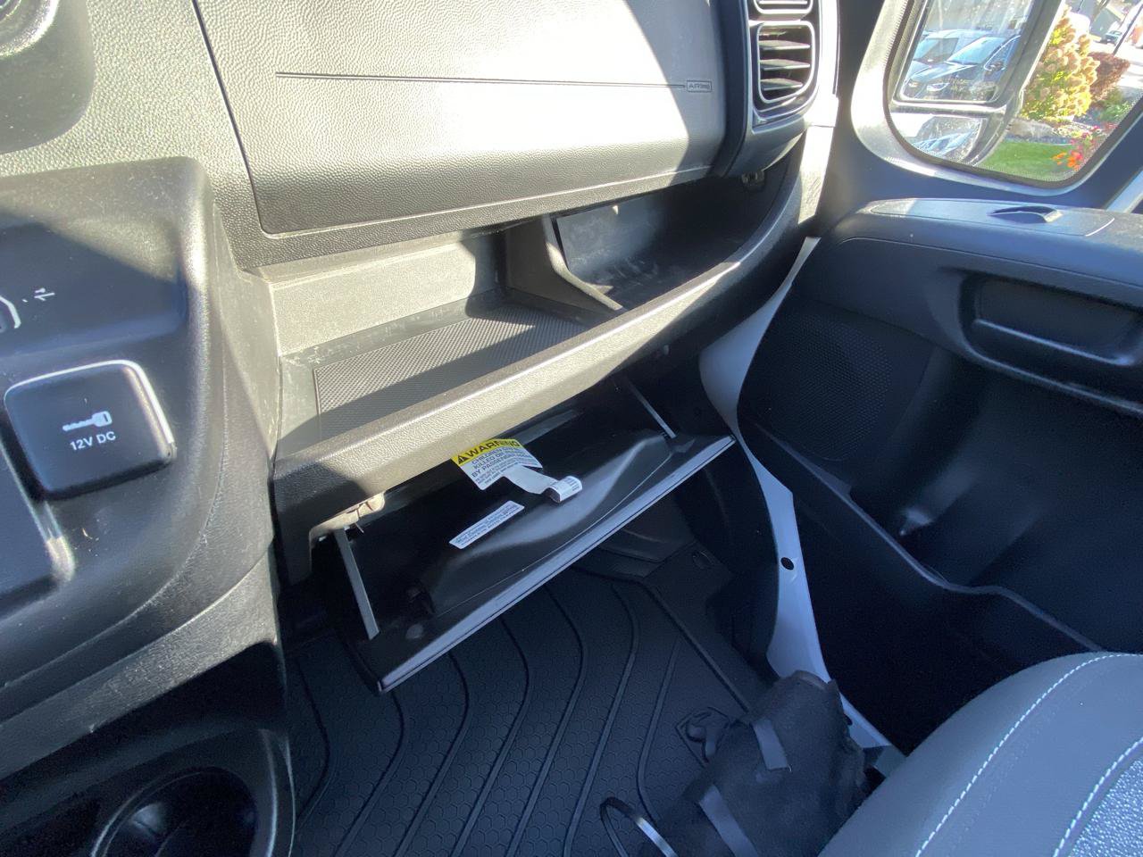 Used 2025 RAM ProMaster 3500 w/ Convenience Group FWD image 34