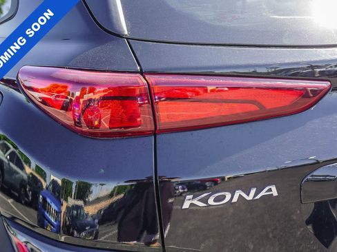 Used 2023 Hyundai Kona SEL w/ Cargo Package AWD/4WD image 8