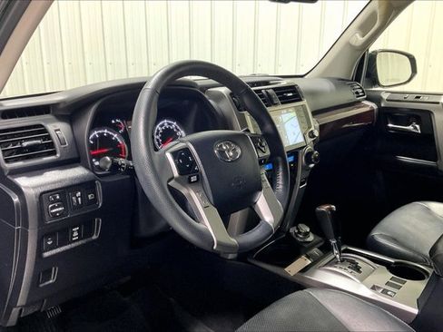Used 2021 Toyota 4Runner Limited AWD/4WD image 14