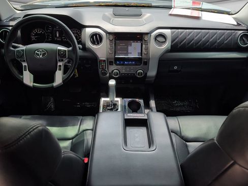 Used 2018 Toyota Tundra Platinum AWD/4WD image 18