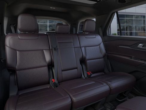 New 2026 Ford Explorer Platinum image 11