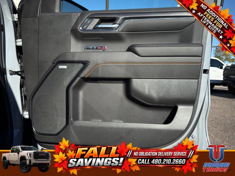 Used 2024 GMC Sierra 1500 AT4 w/ Technology Package AWD/4WD image 28