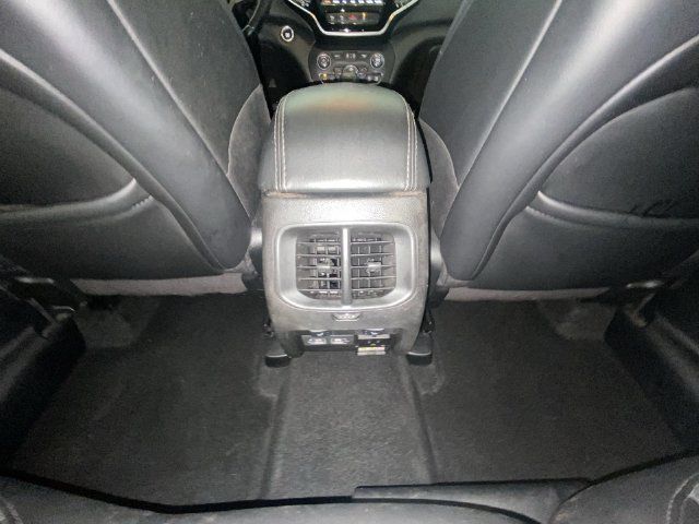 Used 2021 Jeep Cherokee Limited w/ Elite Package FWD image 29